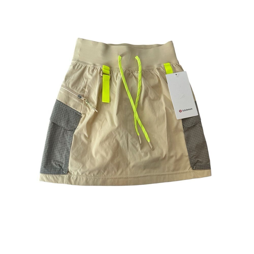 LULULEMON SKIRT  WOMENS MULTI POCKET CARGO HR HIKING BEIGE NWT‎ Size 2